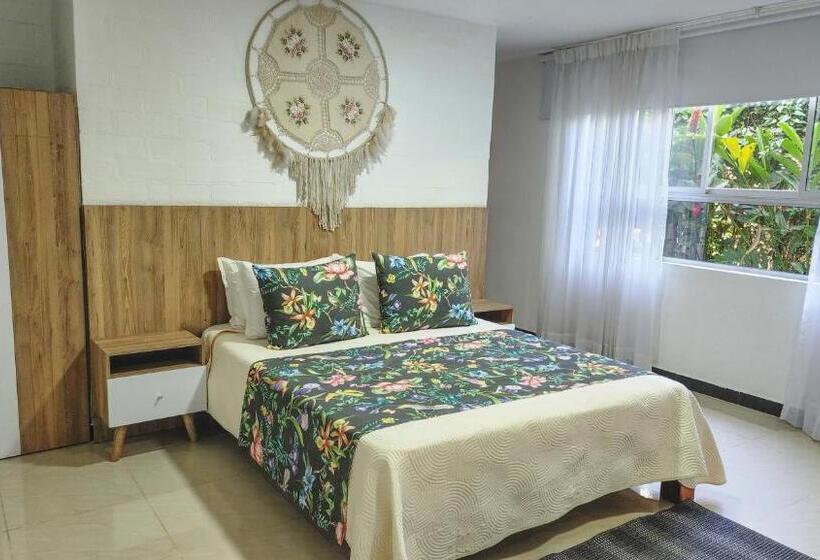 标准间, Agualinda Doradal