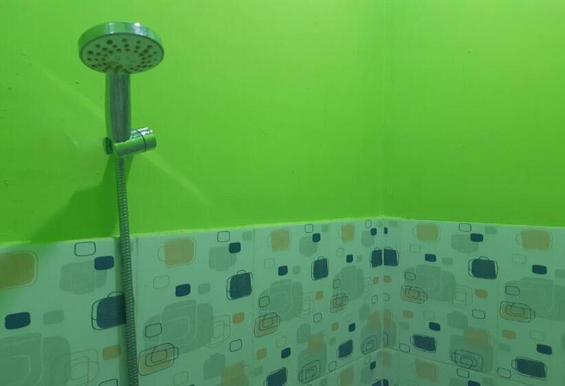 اتاق استاندارد, Oyo 3487 Es Em Je Residence