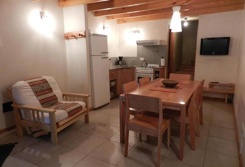 בקתת חדר, Apart Hotel Cuncumen