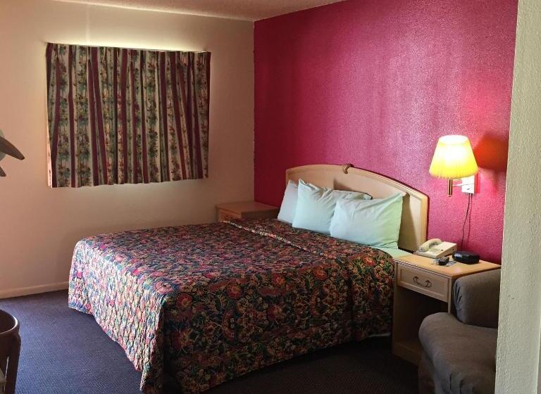 带大床的标准间, Avalon Motel