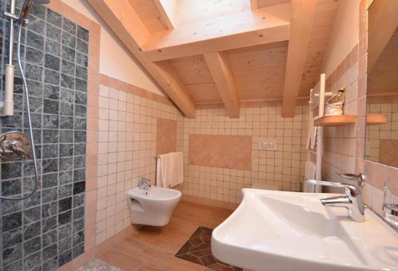 Quarto Estandar, Agritur Agua Biencia