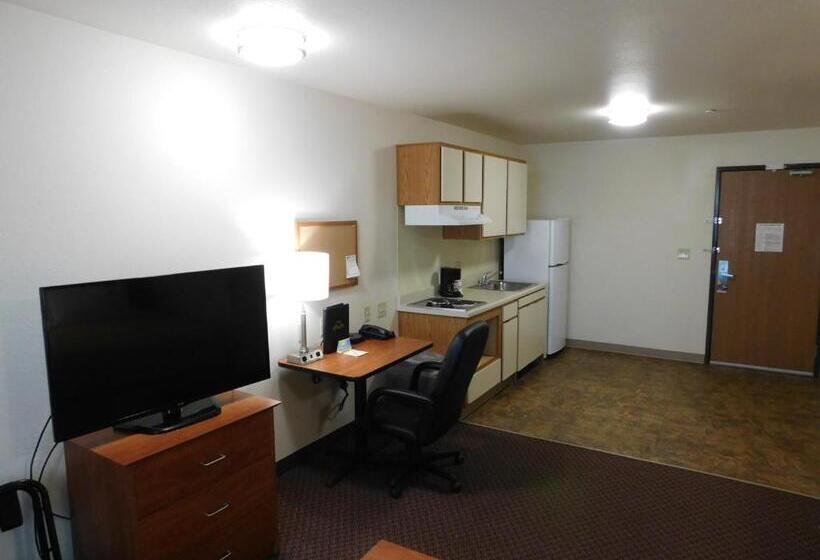 Номер Superior Адаптированный для Инвалидов, Days Inn & Suites By Wyndham Rochester South