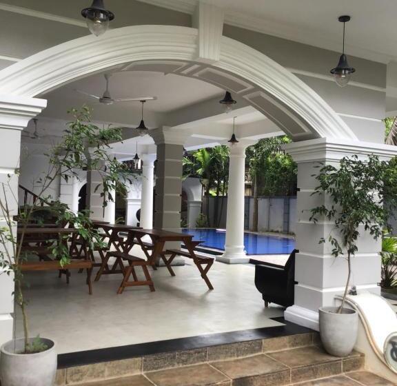 带阳台的豪华间, Dew Drop Villa