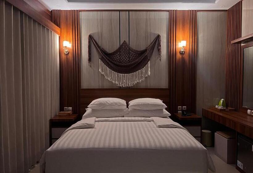 Студио Стандарт Вид на Бассейн, Grand Yuna Hotel Nusa Penida
