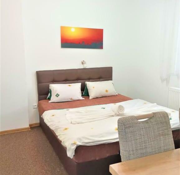 스탠다드 스튜디오, Apartmány Dreams