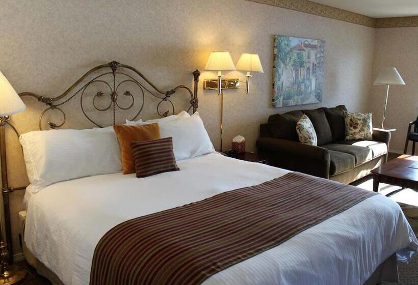 스위트 킹사이즈 침대, Back Bay Inn