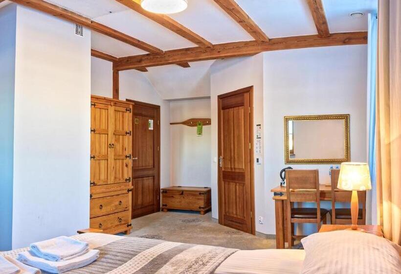 Номер Deluxe, Joseph Conrad Spa & Wellness