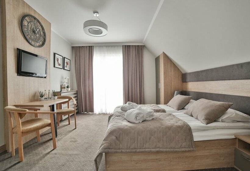 Номер Стандарт, Kompleks Beskid