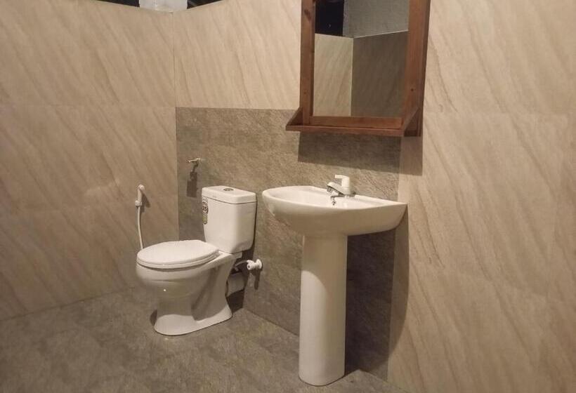اتاق استاندارد, Eagle Safari Cottage
