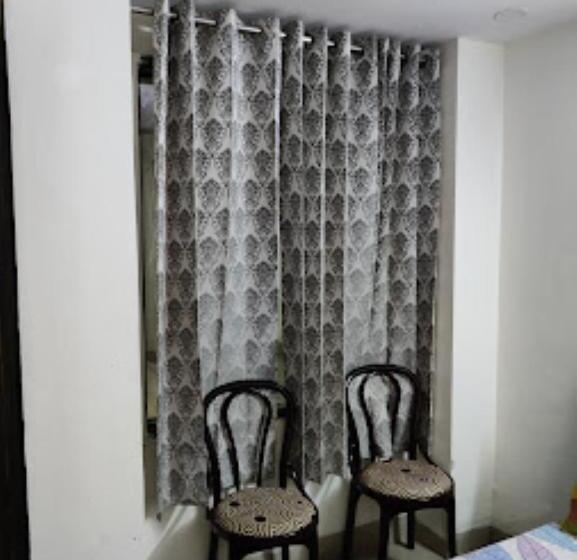 חדר דלוקס, Shree Radha Madhav Residency Vrindavan