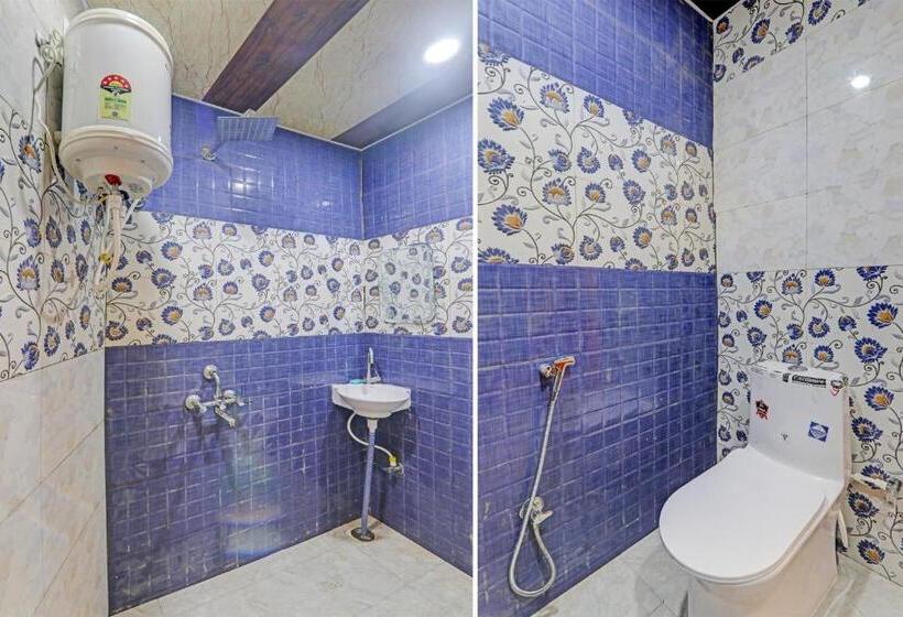 Трехместный Номер Классика, Collection O Hotel Bati Ghar And Resturant