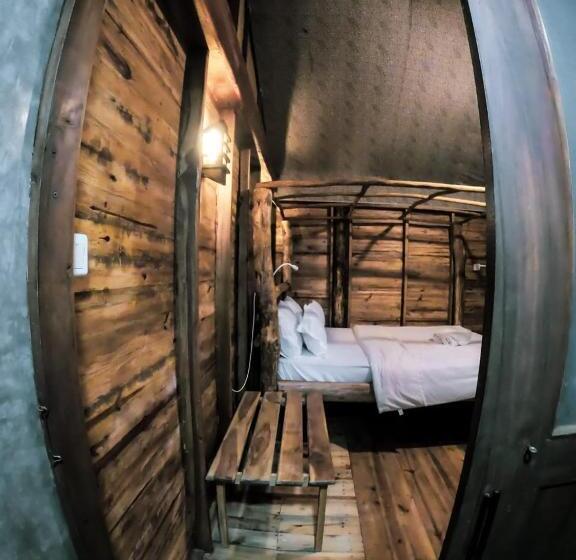Номер Стандарт Вид на Горы, Lamiaceae Wood Cabin