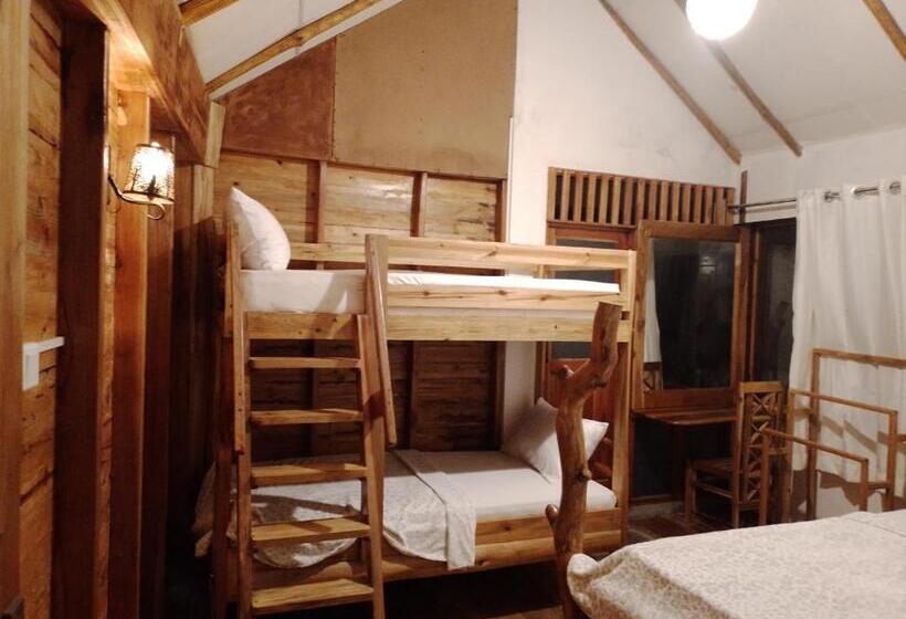 Семейный Номер Вид на Горы, Lamiaceae Wood Cabin