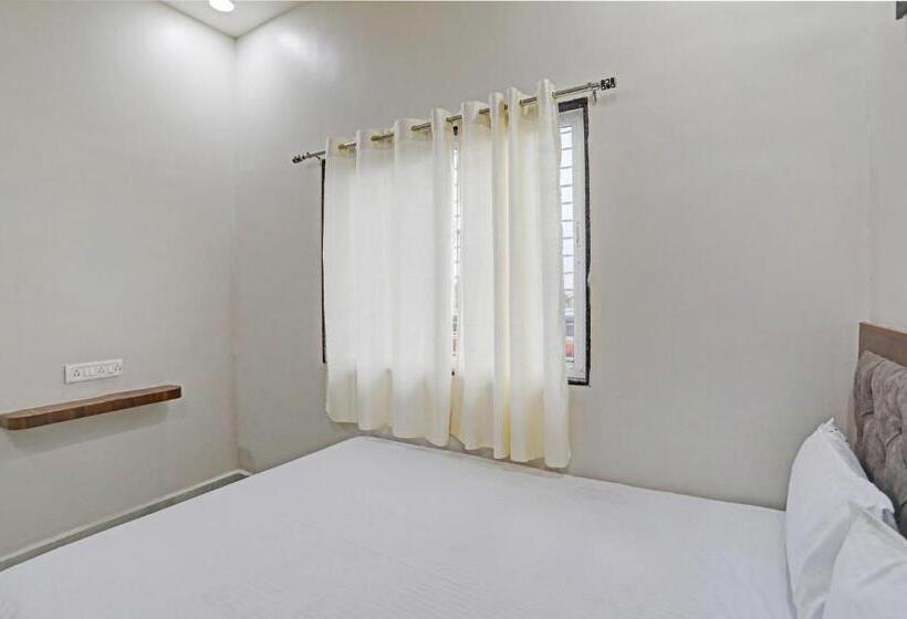 三人经典房间, Oyo Hotel Brown Hill