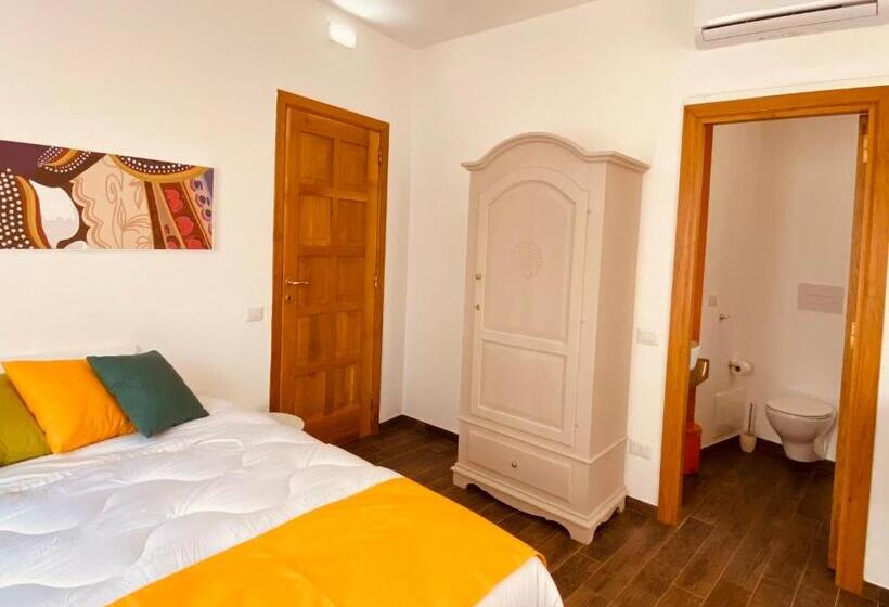 Номер Стандарт, Carrales Guest House