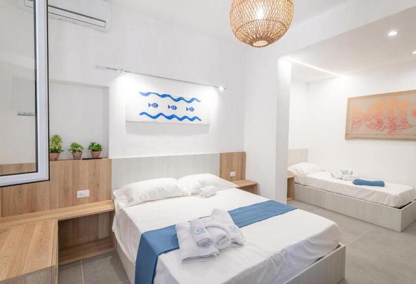 Номер Стандарт Трехместный, Il Cortile Isola Casa Vacanze