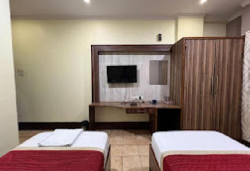 غرفة ديلوكس فردية, Blue Moon Guwahati