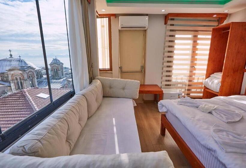 اتاق لوکس با چشم‌انداز دریا, Sabina Hotel Near Grand Bazaar, City Center