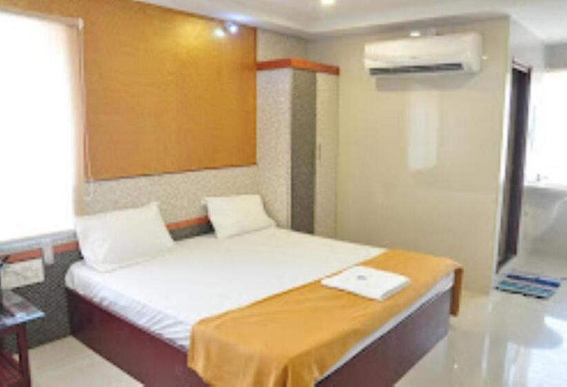 带大床的标准间, Ssr Hotel Srikalahasti