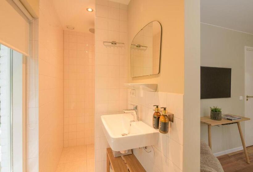Номер Стандарт Вид на Сад, Huishotel Bed Bij Bort