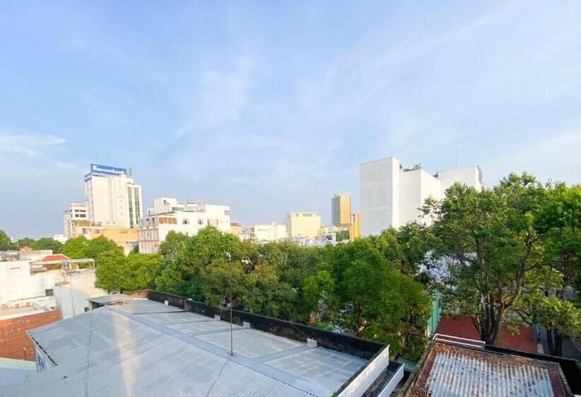 اتاق لوکس, Khách Sạn Nam đô 1