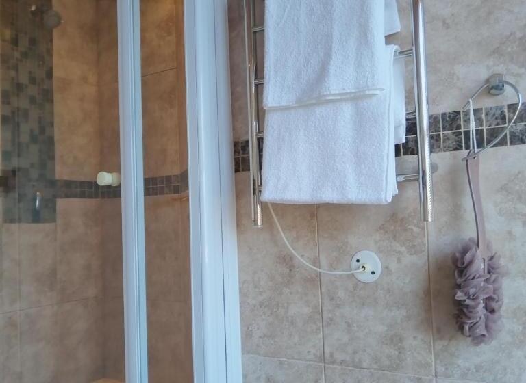 Номер Стандарт Совместная Ванная, Harbour Close Home