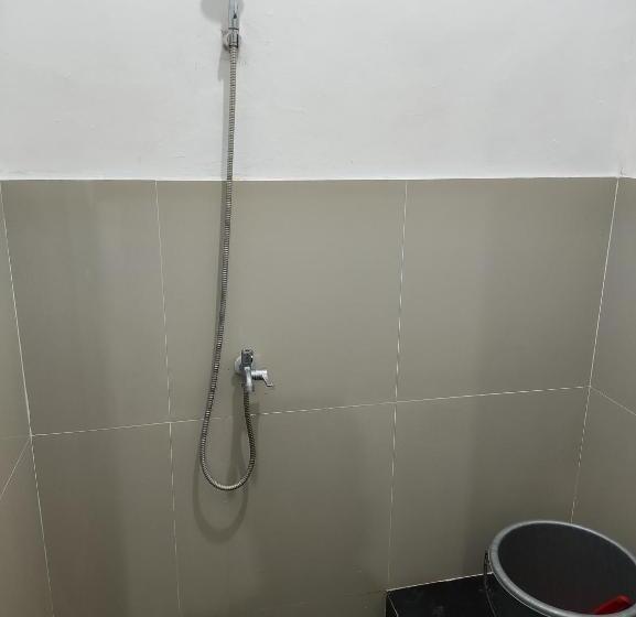 エコノミールーム, Penginapan Nurmega Jaya