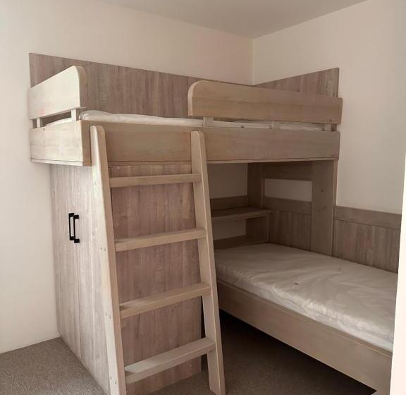 Студия Стандарт, Apartmány Vesna