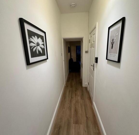 اتاق استاندارد, Lovely Town House Room 3