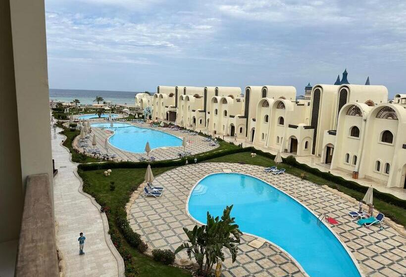 استودیوی استاندارد با چشم‌انداز دریا, Luxury Beachfront Studio  Foreign Nationals Only