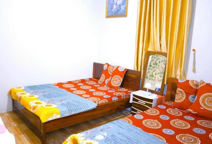 اتاق استاندارد چهار تخته, Nhà Nghỉ   Homestay Ngọc Khánh