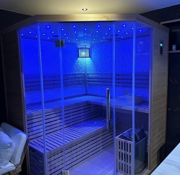 Студия Deluxe, Sweet And Spa