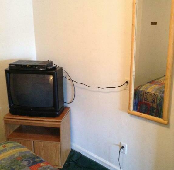Номер Стандарт 2 Двуспальные Кровати, Central Motel