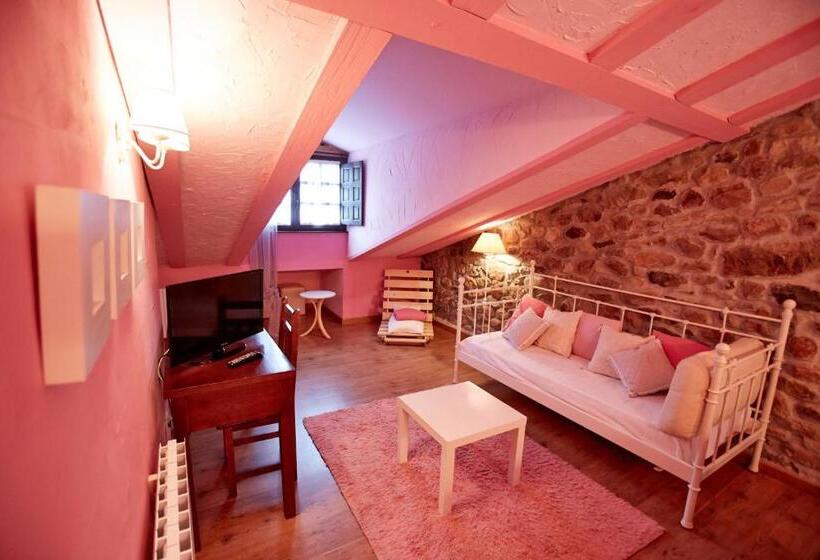 Полулюкс с Гидромассажем, Posada Rural Ochohermanas
