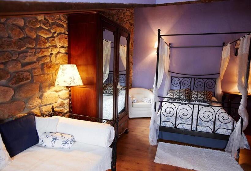 Полулюкс с Гидромассажем, Posada Rural Ochohermanas