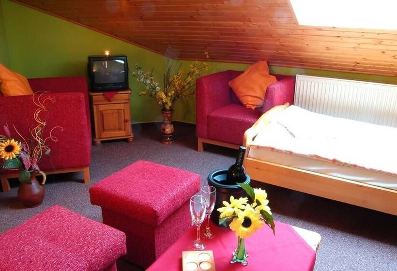 Quarto Estandar, Penzión   Koliba U štefana