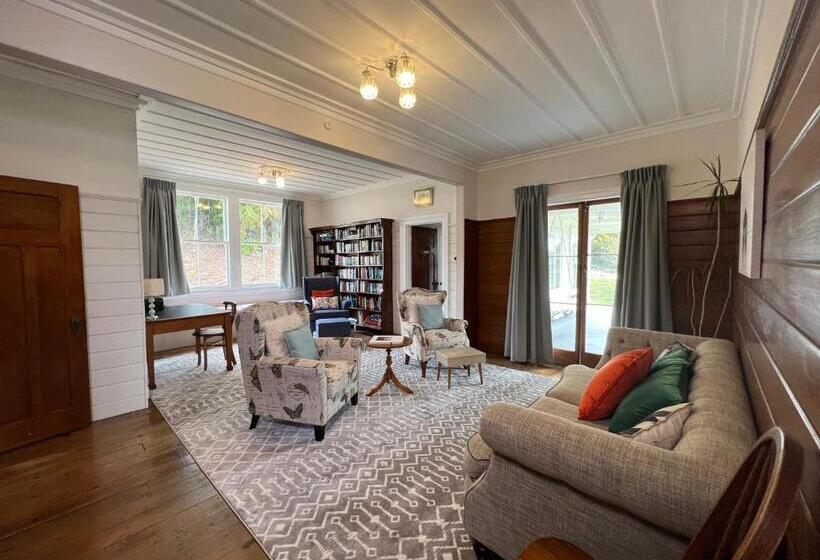 Номер Superior Кровать Кинг, Riverhead Villa