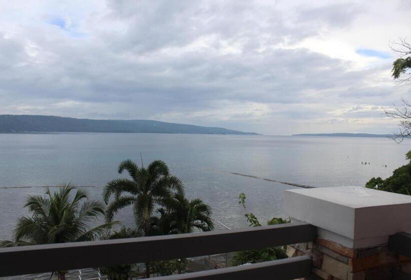 디럭스 테라스 룸 바다 전망, Lorelei Beach Resort