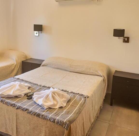 스탠다드 트리플 룸, Ribera Sur Hotel   Los Algarrobos   Tanti