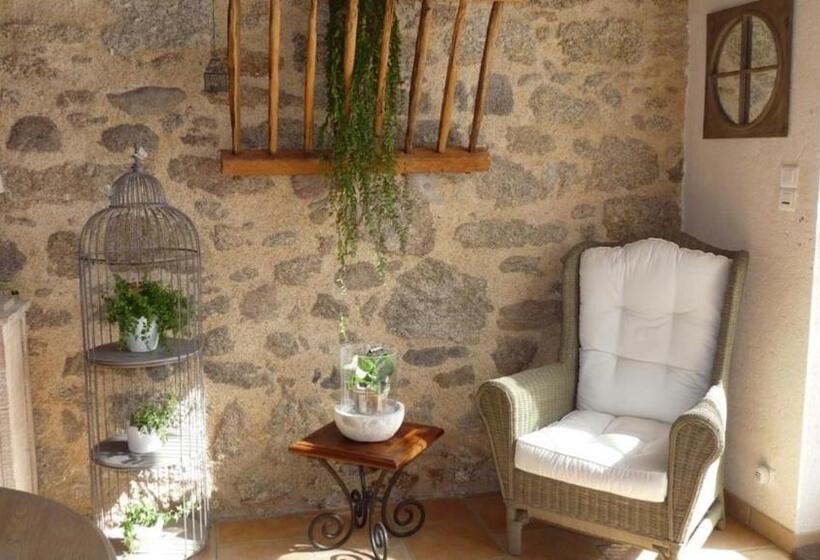 Семейный Номер Superior, Domaine De La Ménie