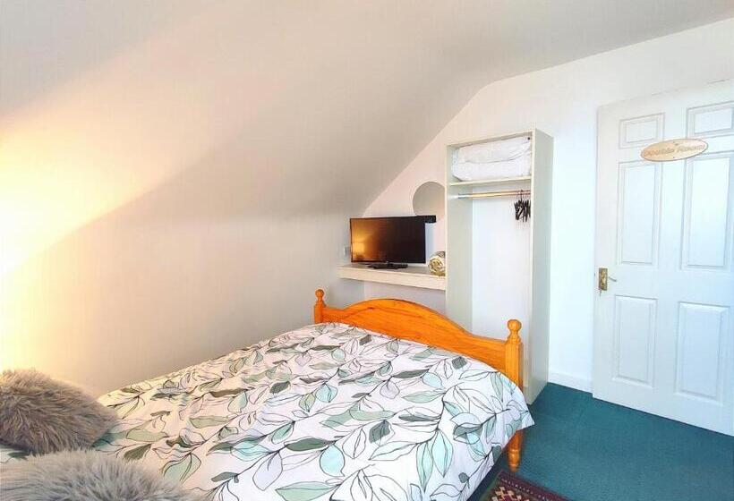 Номер Стандарт Вид на Море, Railway Lodge