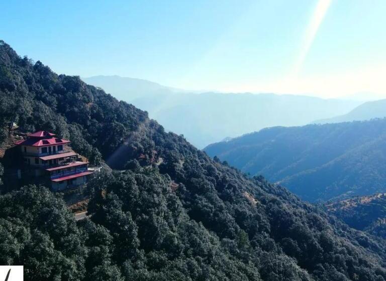 Семейный Номер, Chail Alone Inn
