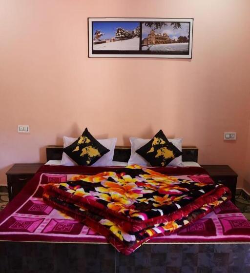 Семейный Номер, Chail Alone Inn