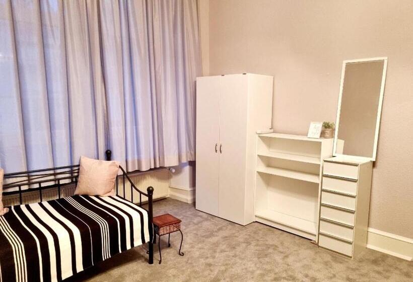 Номер Deluxe, Only For Women On Tour