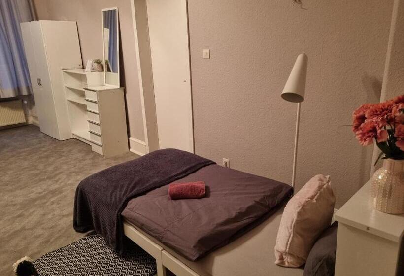 Номер Deluxe, Only For Women On Tour