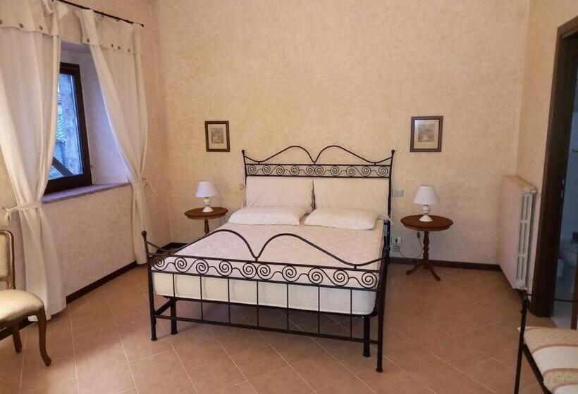Апартаменты 1 Спальня, Casale Montemoro