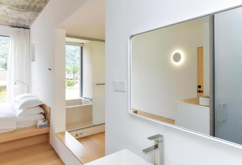 Люкс Вид на Горы, Geemu Resort Yangshuo