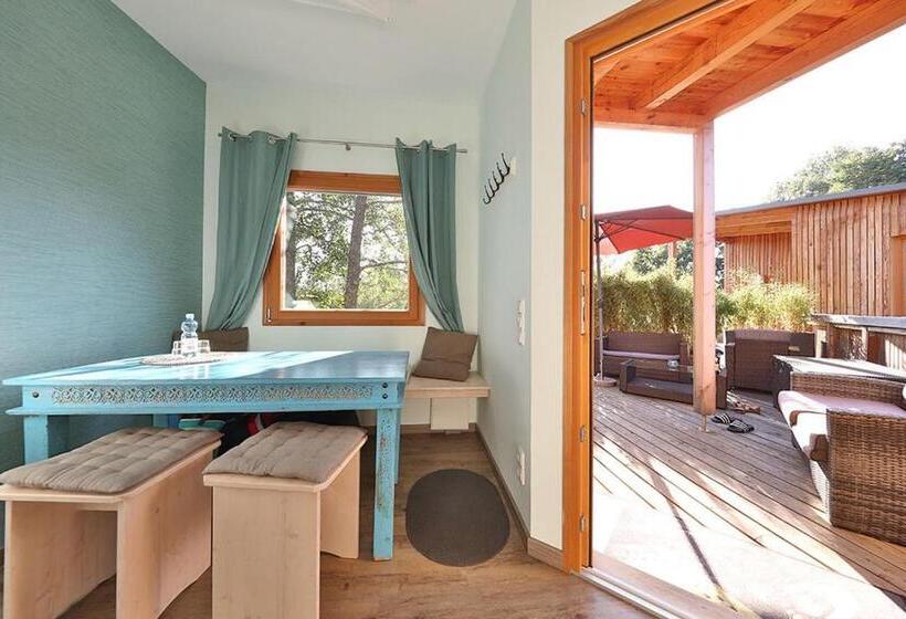 Семейный Номер, Baumhaushotel Oberbayern