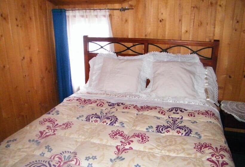 Standardrum Delat Badrum, Hospedaje Amapola