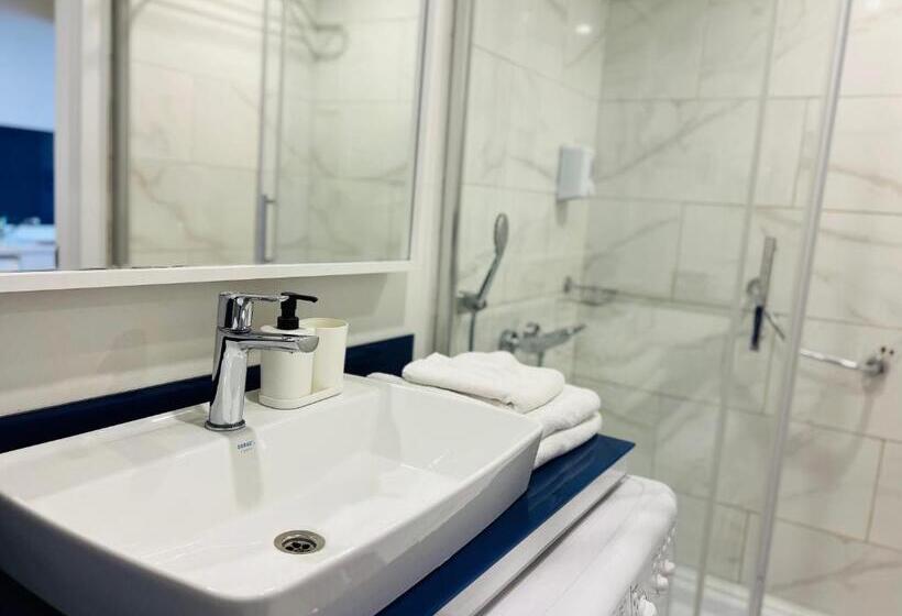 آپارتمان 2 خوابه, Orbi Citi Black Sea View Apart